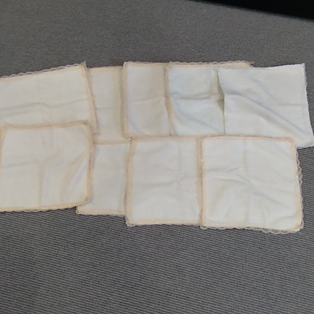 9 small decorative face or hand towels